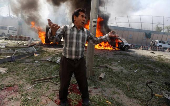 काबुल में धमाका ,65 लोगों की मौत 