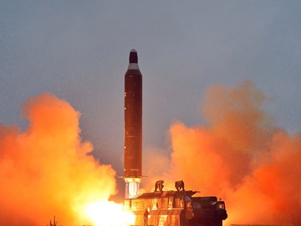 उत्तर कोरिया-बलैस्टिक मिसाइल 