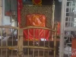 Khandwa,  doors Omkareshwar temple ,open at 5 am ,Brahma Muhurta