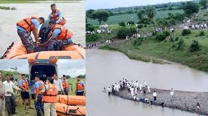 Shajapur, Five women book, Parvati river, one rescued, one dead body found