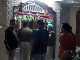 Indore, police action,land mafia, ran away from home