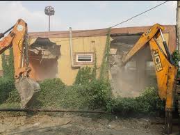 Indore, Action to break illegal construction ,Rangoon Gordon