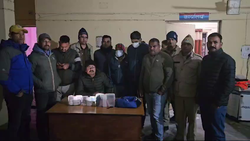 खटीमा में स्मैक के साथ दो तस्कर गिरफ्तार