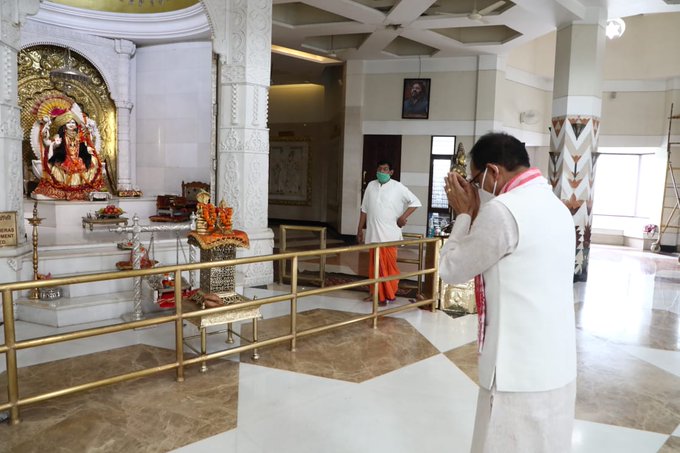bhopal,CM Shivraj ,arrives at Karunadham Ashram, doors of open temples