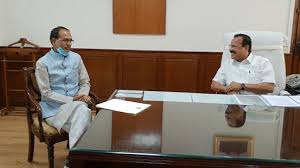 bhopal,CM seeks, 5.75 lakh metric tonne, additional urea, meet ,Union Minister, Gowda