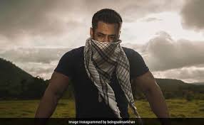 mumbai, Salman Khan ,shares picture,wishes Eid, special  fans