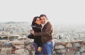mumbai, Kareena shares, throwback romantic picture, with Saif
