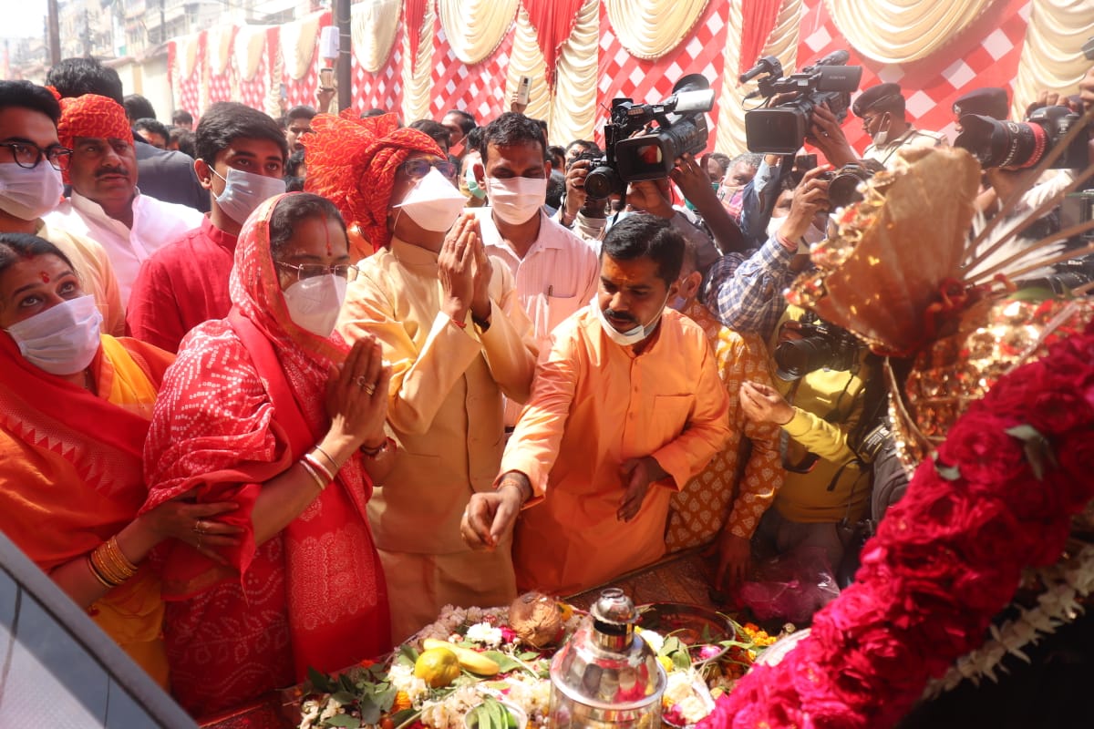 bhopal,CM Shivraj ,reached Badwale Mahadev temple, pulled Shiva chariot