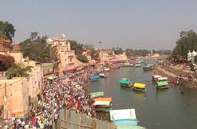 chitrakoot, large number,devotees reached, Chitrakoot