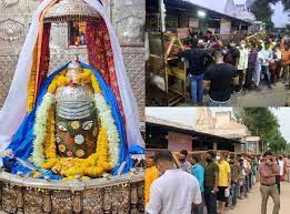 ujjain, crowd gathered, doors of Lord Mahaka, opened for everyone 