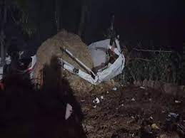 ट्रेनी विमान क्रैश, एक पायलट की मौत