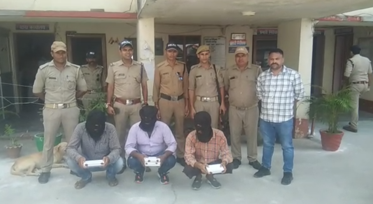 काशीपुर में पकड़े गए मोबाइल चोर