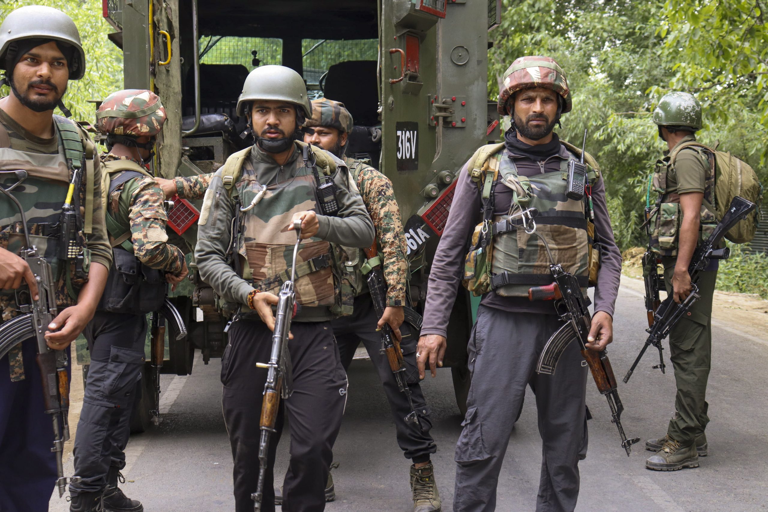 1 soldier martyred due to firing by terrorists in Jammu