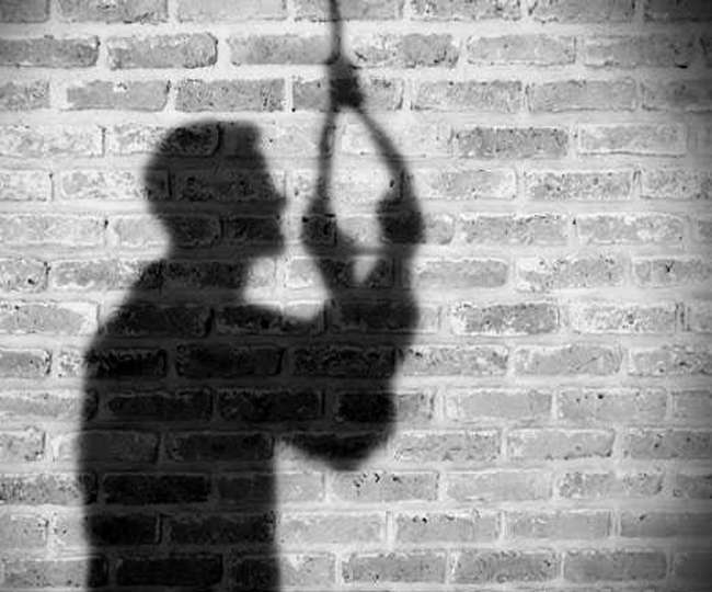 MBBS student commits suicide 