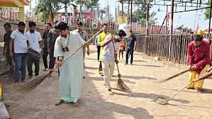 chatarpur,Dhirendra Shastri, cleanliness campaign