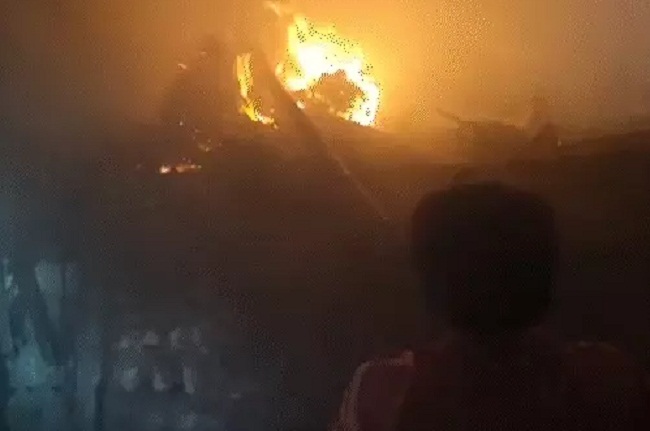 ujjain, Huge fire breaks,Udyogpuri oil mill