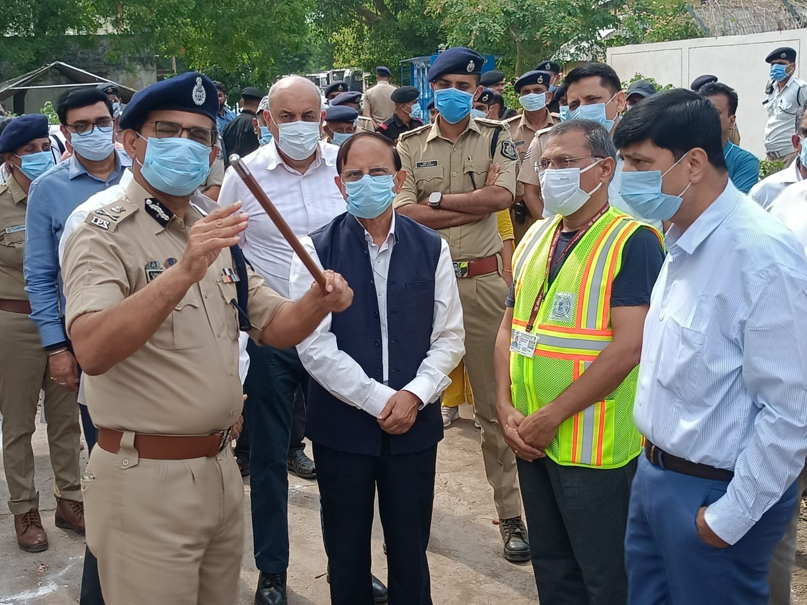 ahamdabad, Principal Secretary, Prime Minister reviews relief  