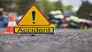amarpatan, Bolero full of devotees ,overturned  