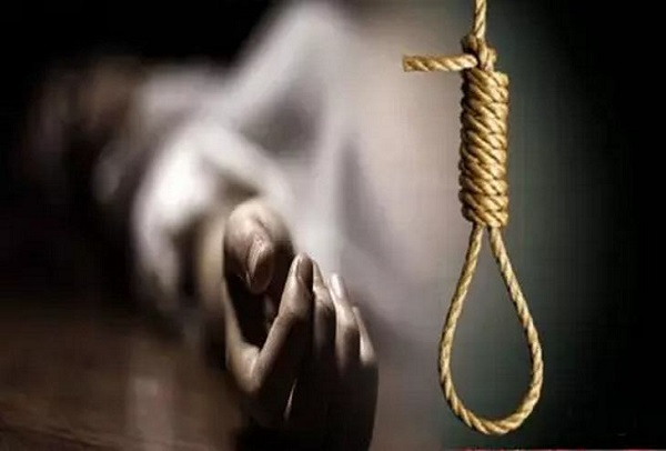 maihar, Police constable ,wrong step