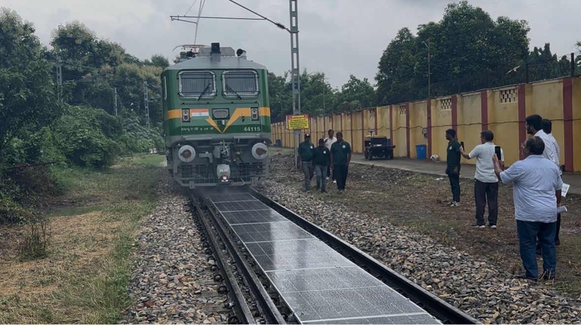 new delhi, Banaras Rail Engine Factory, created history 