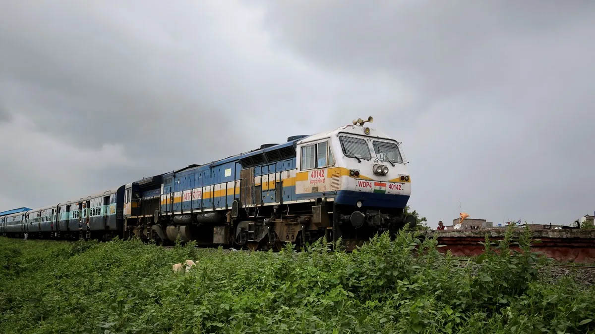 jammu, Due to heavy rains, Railways canceled