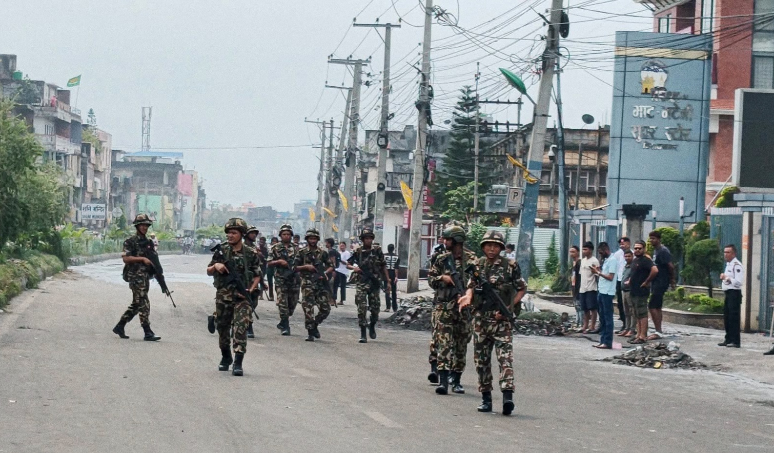 new delhi, Nepal border closed , civilians after violence