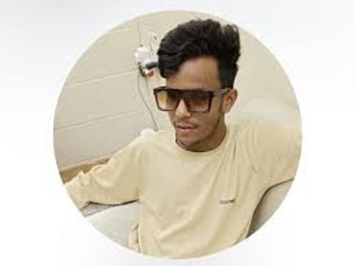 bhopal, Body   transport businessman ,  railway track  