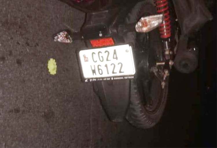 balod,  inor youth died ,unknown vehicle.