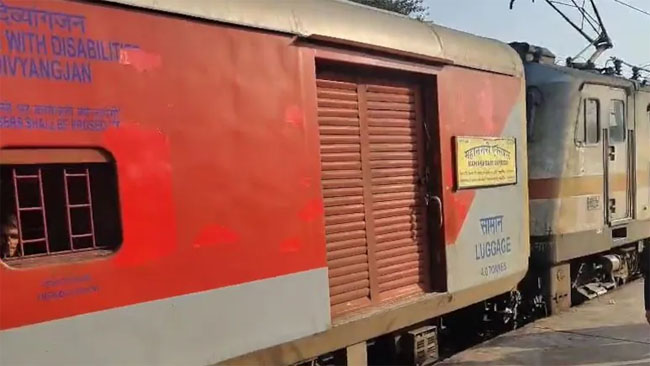 mumbai, All railway stations , Maharashtra 