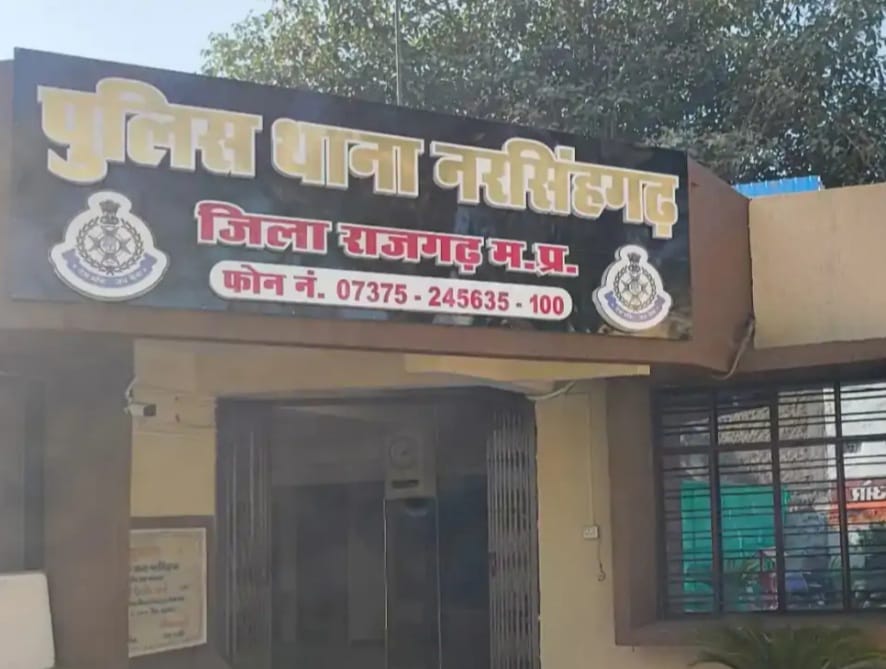 rajgarh, Bike rider dies, unknown vehicle