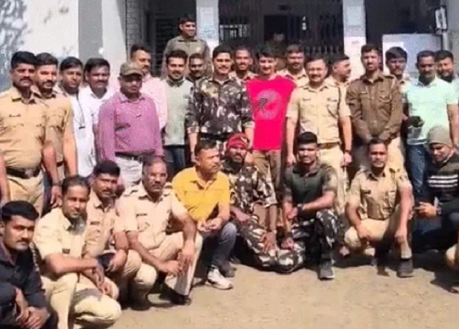 badwani, Illegal arms factory, busted in Sendhwa