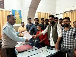 amarpatan, ABVP staged,  strong protest  