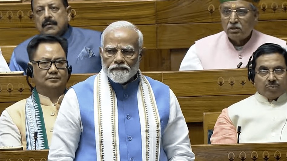 Dehli ,lok sabha , vande mataram ,PM Modi,  scathing , attack, Congress