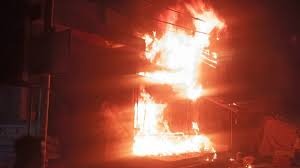 Jagdalpur.Fire breaks,electronics shop,due,short circuit, goods worth lakhs gutted