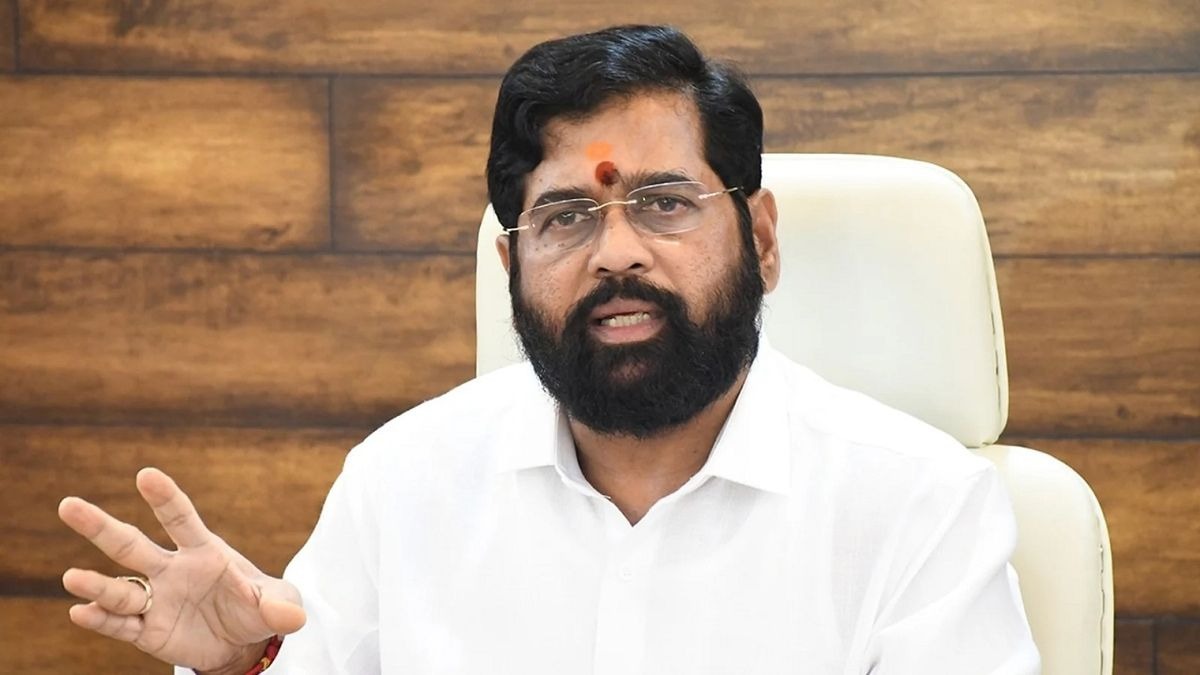 Eknath Shinde,Tirtha Darshan,scheme put,Thousands,elderly people,applications pending