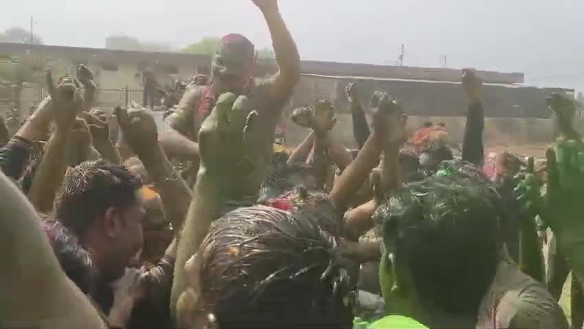 Violence erupts again during Holi celebrations