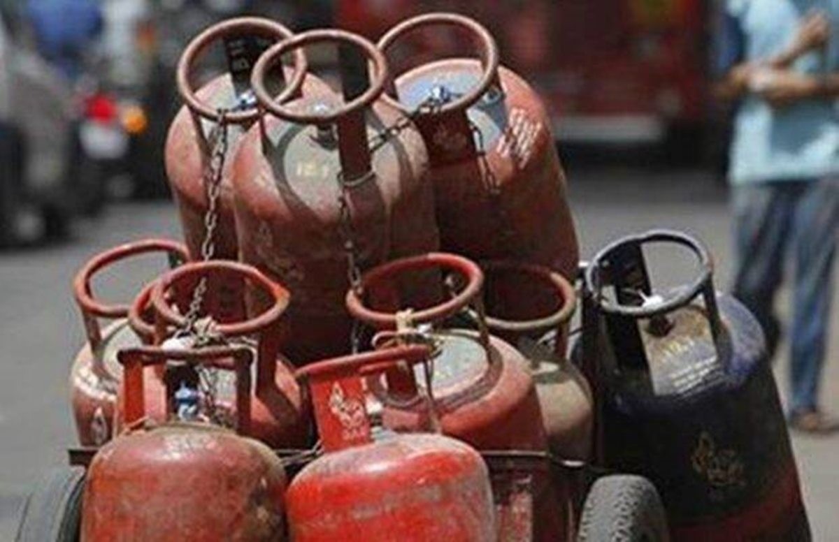 Impact of Iran-Israel tensions: LPG cylinders become more expensive, booking rules also changed