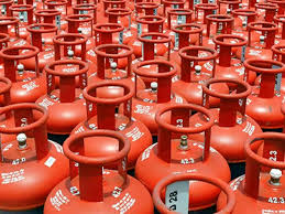 Gwalior faces, gas cylinder, crisis, with only, day half ,stock left