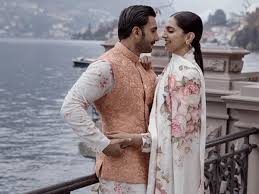 Exciting spotting, Ranveer-Deepika