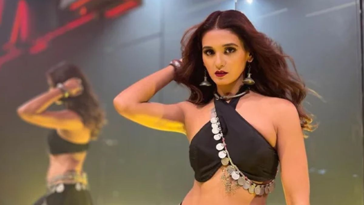 Shakti Mohan ,reveals her thoughts , single at 40