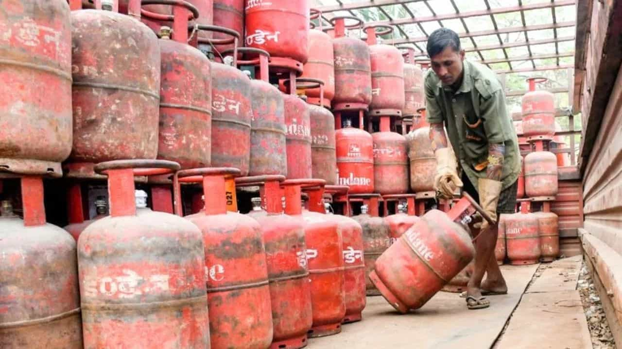 Bhopal ,Only marriage houses , commercial gas cylinders