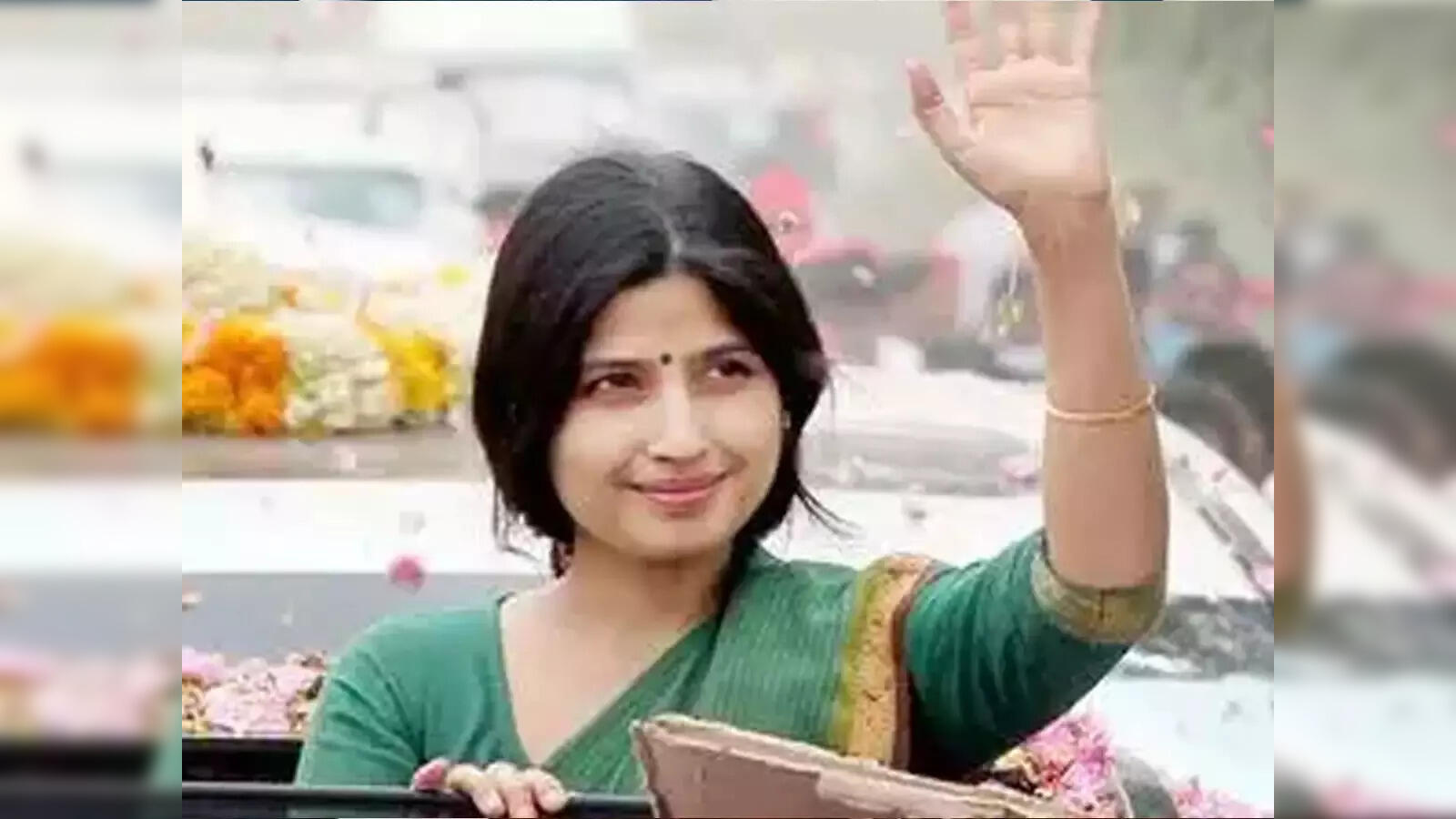 Dimple Yadav , AAP leaders,  Raghav Chadha, 