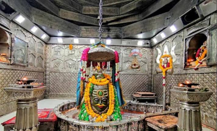 Fake VIP pass , AI ,Mahakal Temple, youth,Bhopal
