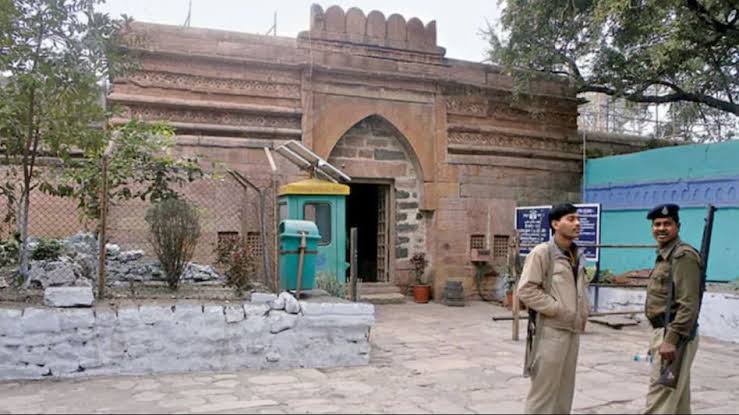 Bhojshala dispute, land identified, Namaz; Muslim side