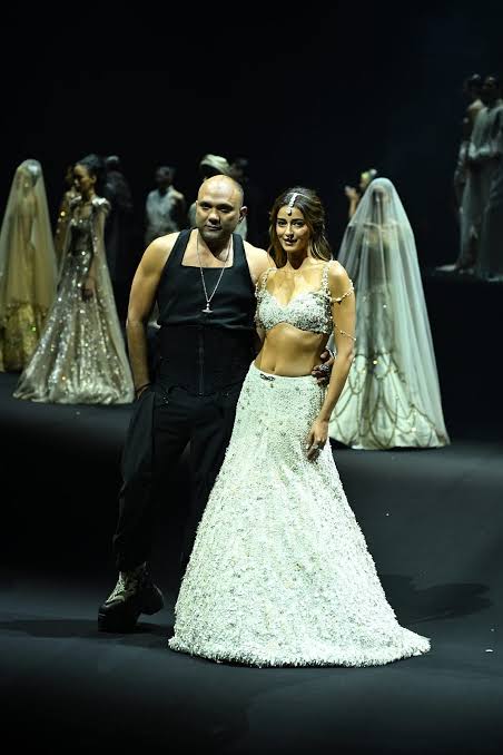 Ananya Panday , Gaurav Gupta, ramp walk, social media