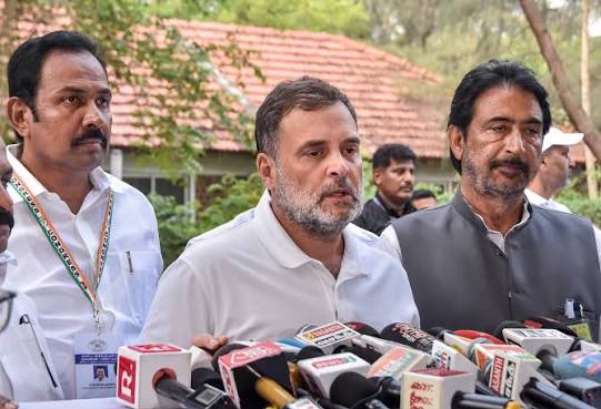 Congress , delimitation; political activity ,constituencies