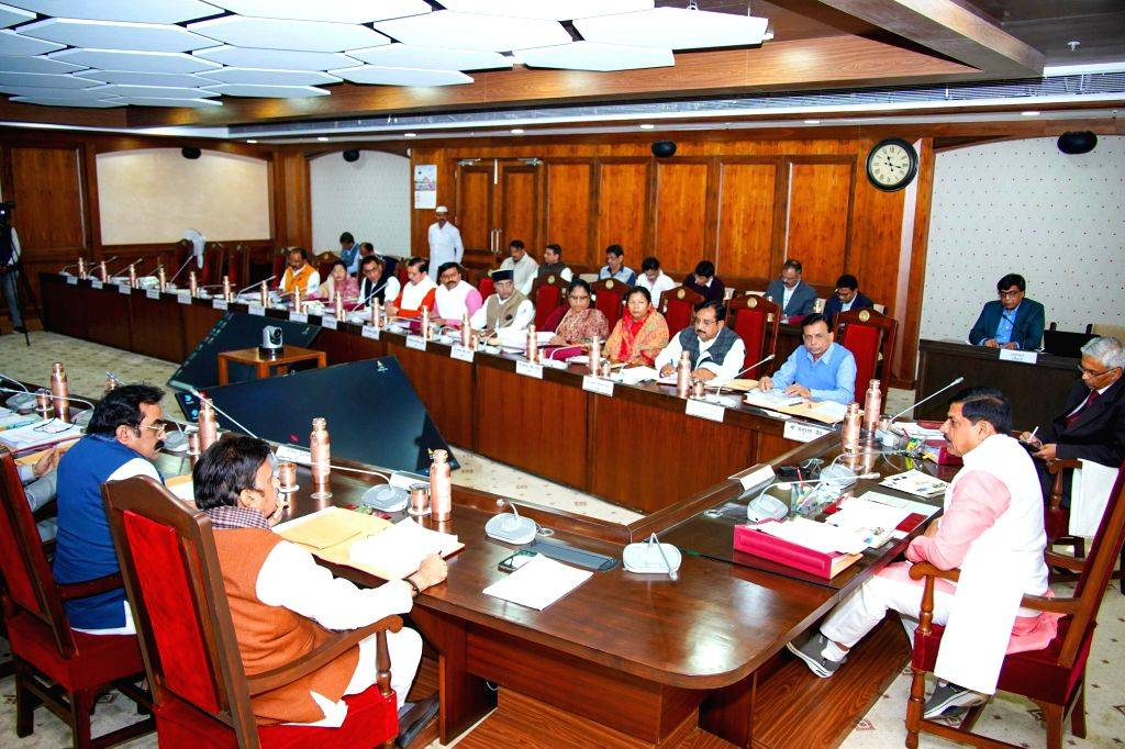  Mohan Cabinet decisions focus on irrigation; 80,000 hectares to receive water.