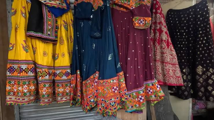   Expensive lehengas returned after Garba in Bhopal; companies may tighten return policies.