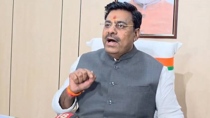   Rameshwar Sharma’s major statement on corruption; responds to the Congress